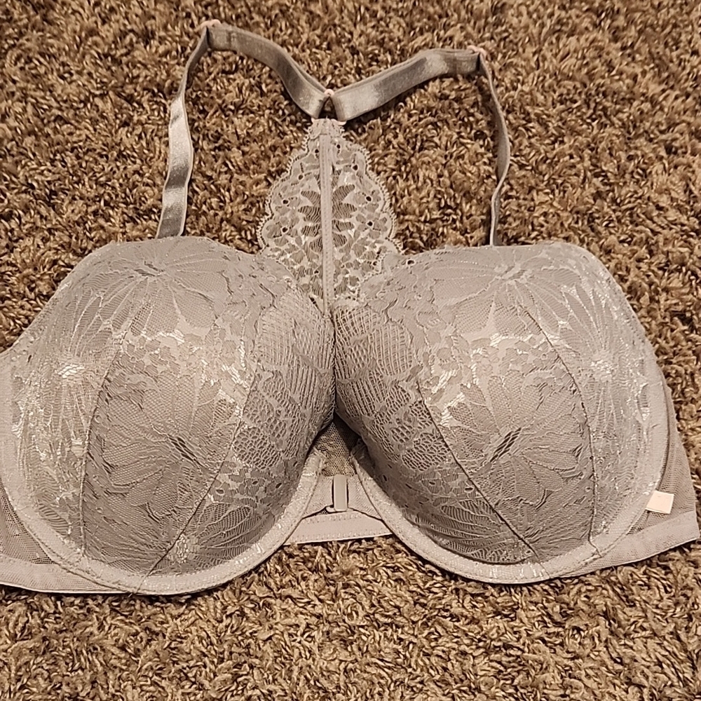 Victoria's Secret T Shirt Front Close Racerback Lace Bra. Gray/Silver 34DDD